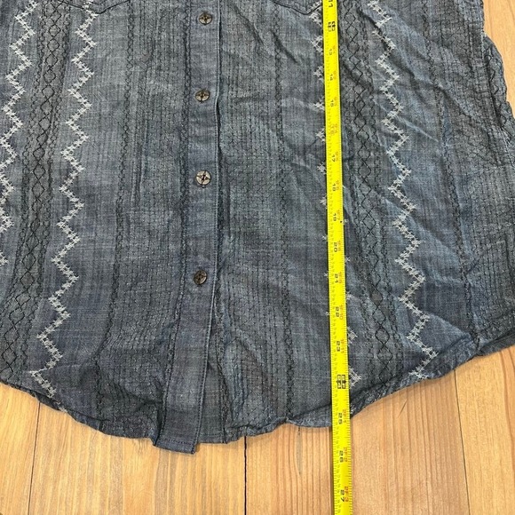 Women's Ariat Blue White Embroidered Western Long Sleeve Shirt Size M,‎ 0030 B 1 - Picture 9 of 12